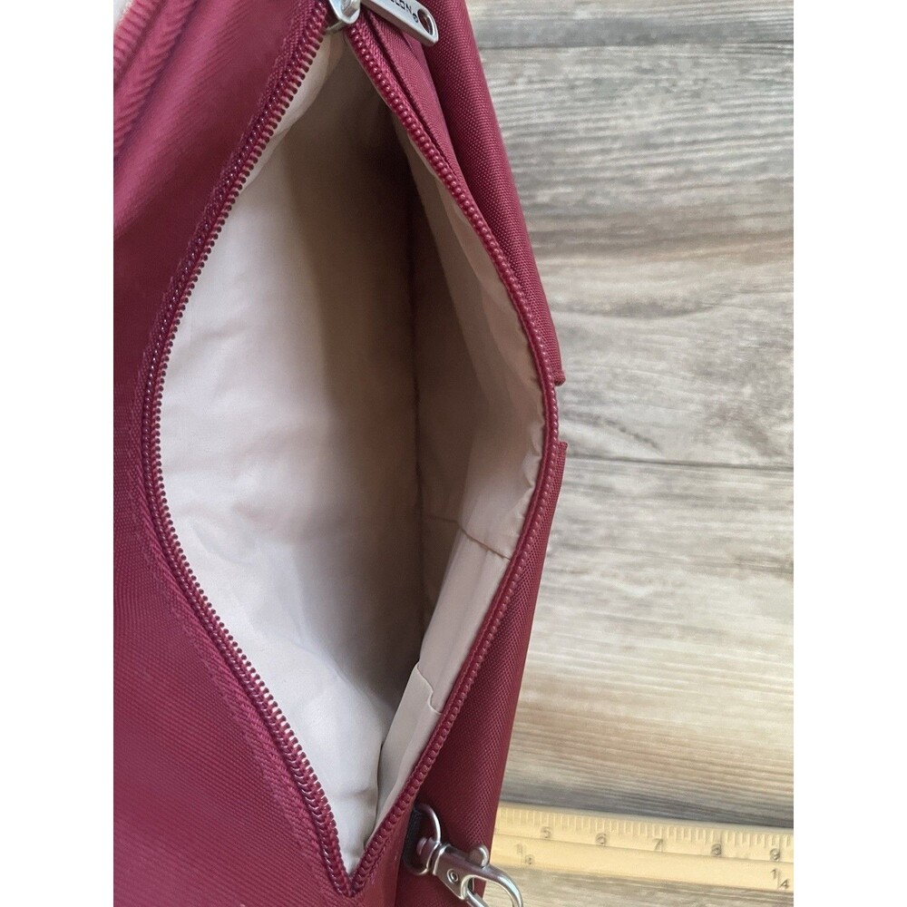Travelon Anti-Theft Red Leather Crossbody Sling Bag Heritage Organizer Travel - Picture 9 of 10